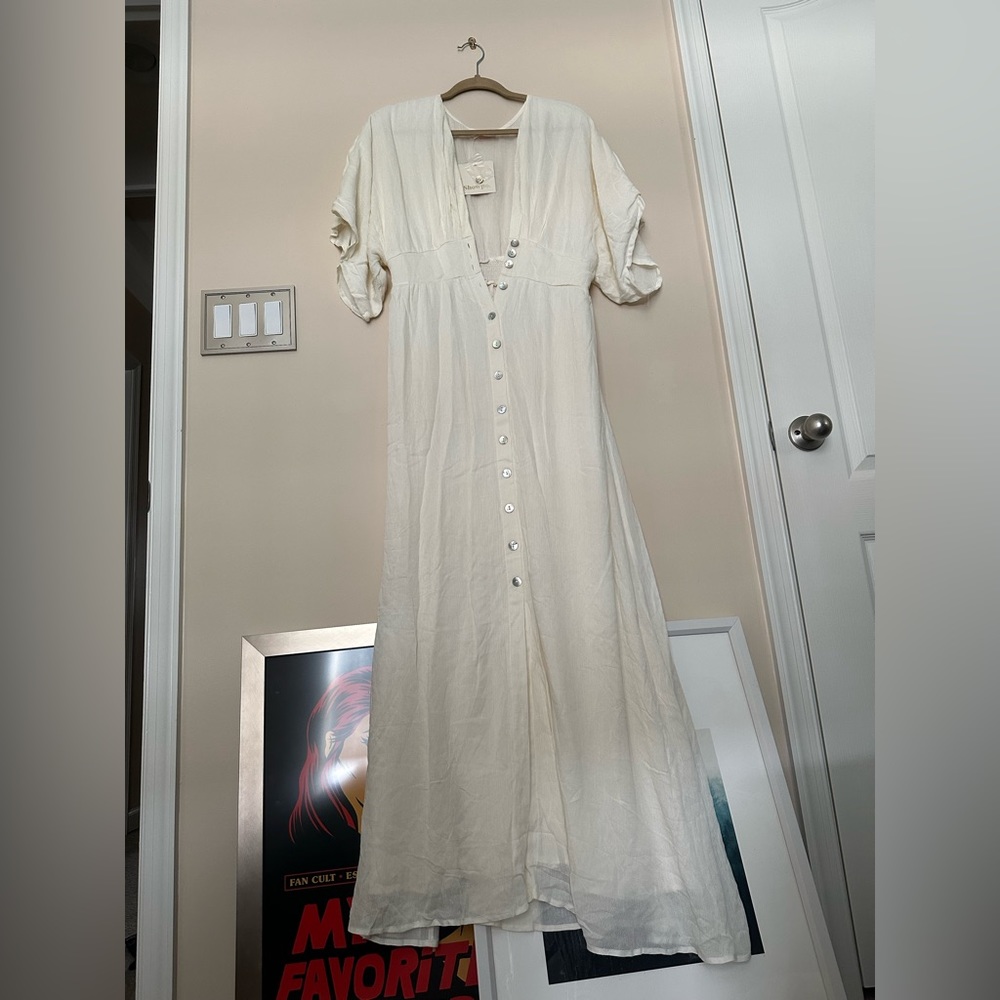 NWT Showpo "Sitting Pretty" Dress in Ivory - Size 10/XL
